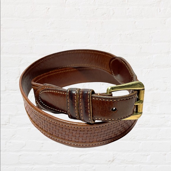 Coach Other - COACH brown textured leather belt size 32/80cm